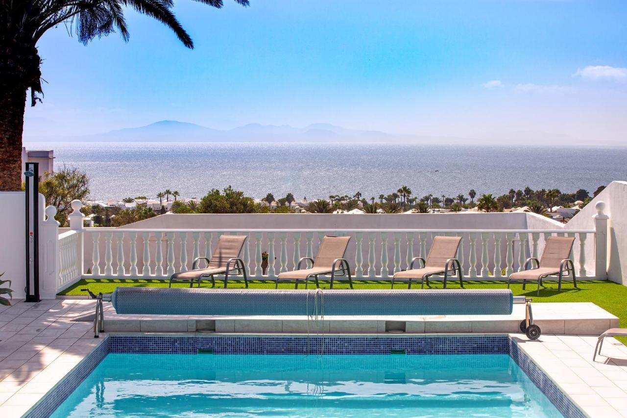 Stunning Sea View Villa With 6 Bedrooms & Heated Pool - Villa Renaissance Playa Blanca  Zewnętrze zdjęcie