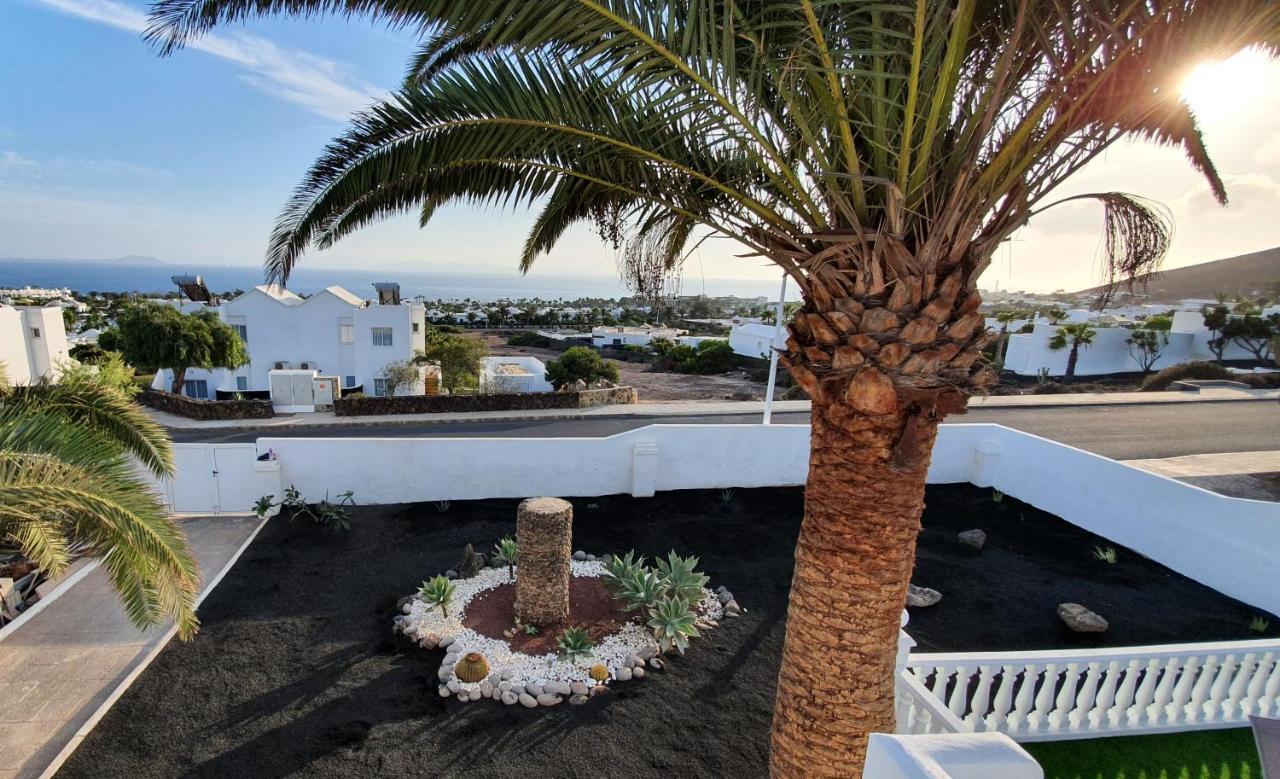 Stunning Sea View Villa With 6 Bedrooms & Heated Pool - Villa Renaissance Playa Blanca  Zewnętrze zdjęcie