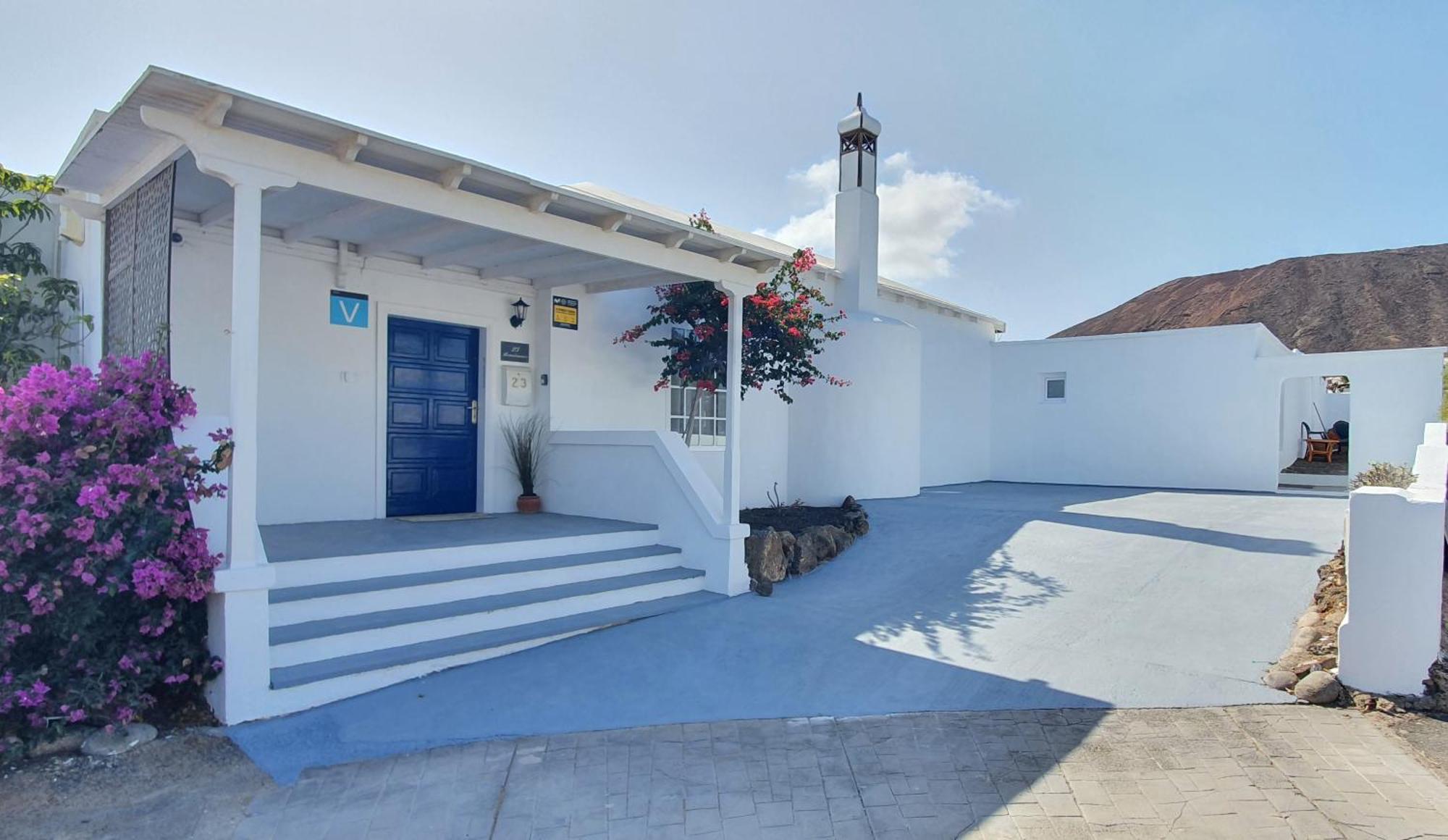 Stunning Sea View Villa With 6 Bedrooms & Heated Pool - Villa Renaissance Playa Blanca  Zewnętrze zdjęcie